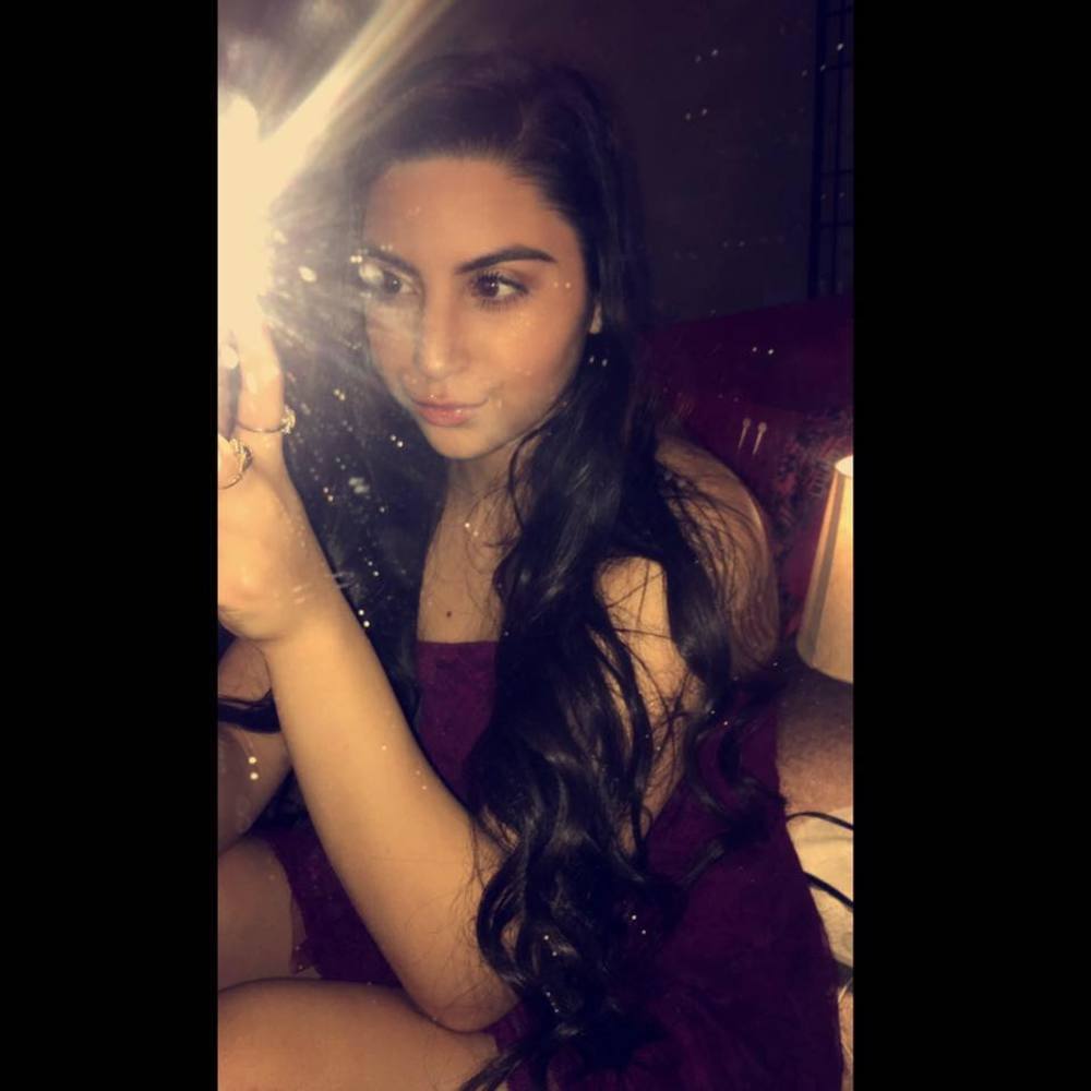 Meet your Posher, Meekeila